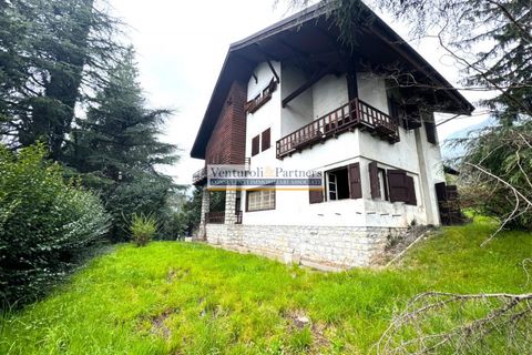 Villa a Salo, Brescia, Salo - € 850.000 | Ref: vp050 - foto 2