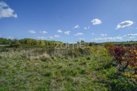 Helårsgrund i Alenquer, Lisbon, Alenquer - € 25.000 | Ref: ZMPT575338 - foto 1