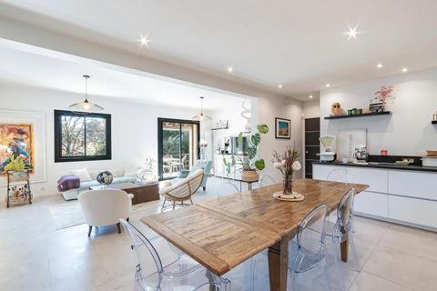 Villa a Mougins, Alpes-Maritimes, Mougins - € 1.950.000 | Ref: HH-15724374 - foto 9
