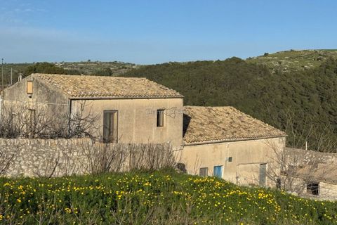 Villa a Ragusa, Ragusa, Ragusa - € 399.000 | Ref: L 2080 A - foto 5