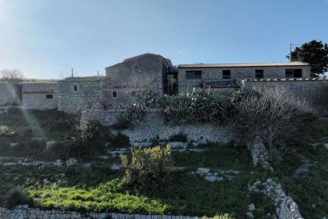Villa a Ragusa, Ragusa, Ragusa - € 399.000 | Ref: L 2080 A - foto 15