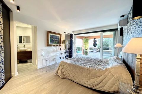 Villa i Theoule-sur-Mer, Alpes-Maritimes, Theoule-sur-Mer - € 2.200.000 | Ref: 7604195 - foto 15