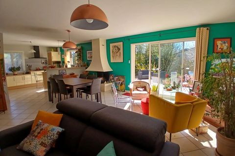 Villa i Montguyon, Charente-Maritime, Montguyon - € 278.000 | Ref: BVI79961 - foto 3