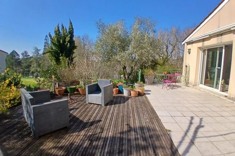 Villa i Montguyon, Charente-Maritime, Montguyon - € 278.000 | Ref: BVI79961 - foto 2
