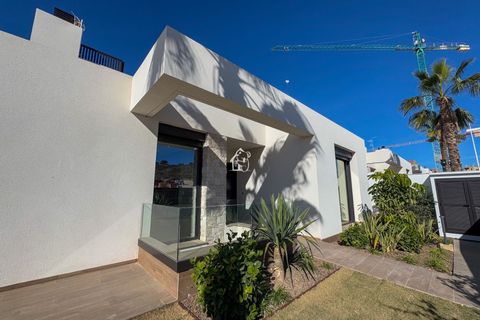 Villa i Algorfa, Alicante, Algorfa - € 1 249 000 | Ref: LUX0062 - foto 44