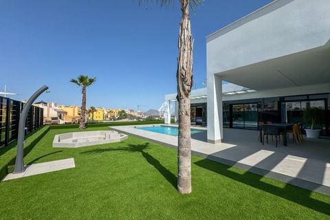 Villa i Algorfa, Alicante, Algorfa - € 670 000 | Ref: LUX0015 - foto 5