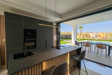 Villa i Algorfa, Alicante, Algorfa - € 670 000 | Ref: LUX0015 - foto 9