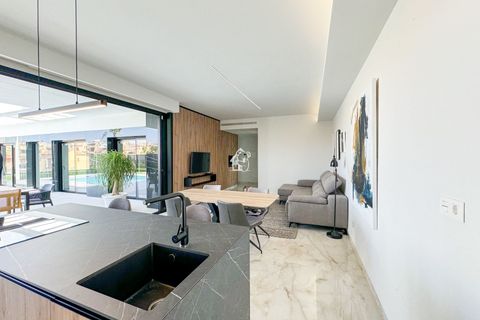 Villa i Algorfa, Alicante, Algorfa - € 670 000 | Ref: LUX0015 - foto 14