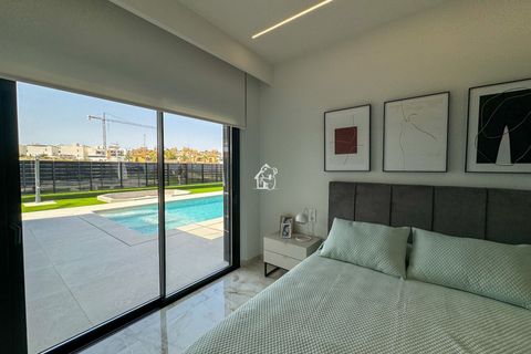 Villa i Algorfa, Alicante, Algorfa - € 670 000 | Ref: LUX0015 - foto 24