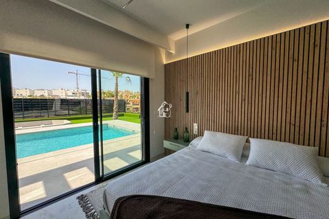 Villa i Algorfa, Alicante, Algorfa - € 670 000 | Ref: LUX0015 - foto 28