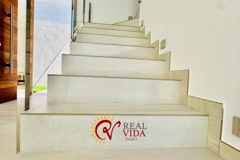 Villa i Finestrat, Alicante, Finestrat - € 1.195.000 | Ref: LUX0008 - foto 12