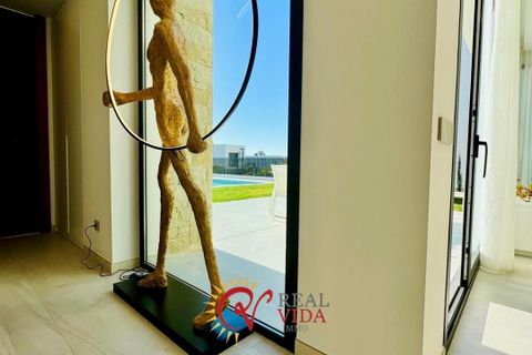 Villa i Finestrat, Alicante, Finestrat - € 1.195.000 | Ref: LUX0008 - foto 13