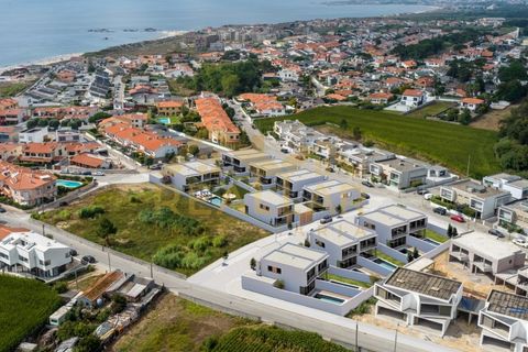 Villa i Vila do Conde, Porto, Vila do Conde - € 950.000 | Ref: RL-950-328 - foto 23