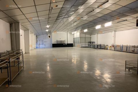 L'establiment comercial a Bethune, Pas-de-Calais, Bethune - € 33.000/mes | Ref: 23467 - foto 4