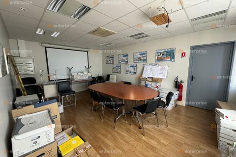 Erhvervsejendom i Avelin, Nord, Avelin - € 1.200.000 | Ref: 23337 - foto 9