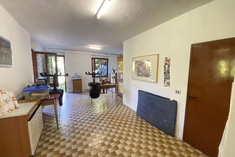 Villa i Como, Como, Como - € 350 000 | Ref: 397 - foto 22