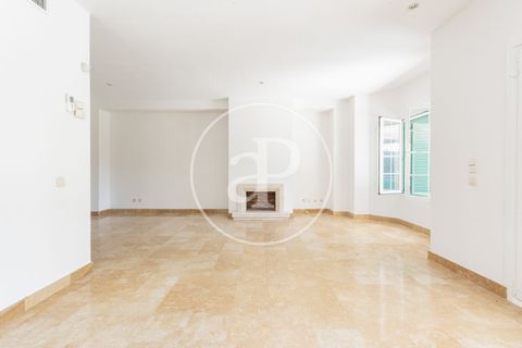 Villa a La Moraleja, Madrid, La Moraleja - € 1.650.000 | Ref: VMN2504001 - foto 5