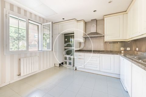 Villa a La Moraleja, Madrid, La Moraleja - € 1.650.000 | Ref: VMN2504001 - foto 8