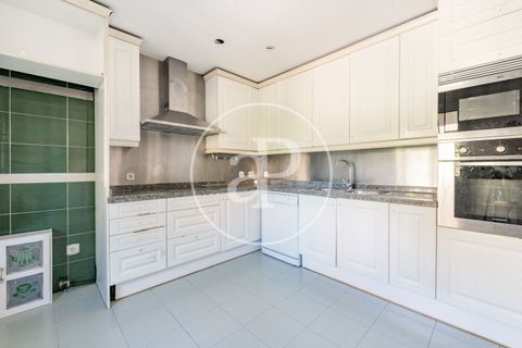 Villa a La Moraleja, Madrid, La Moraleja - € 1.650.000 | Ref: VMN2504001 - foto 10