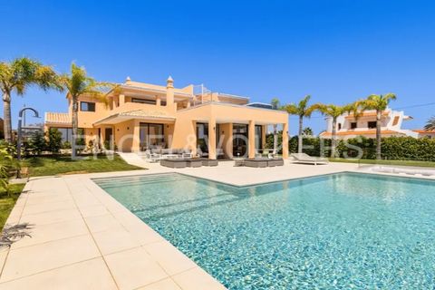 Villa i Albufeira, Faro, Albufeira - € 8.500.000 | Ref: W-02O0FW - foto 5