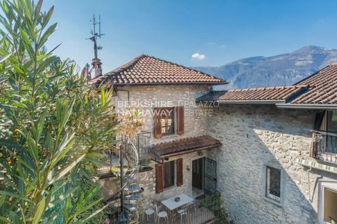 Landejendom i Lezzeno, Como, Lezzeno - € 520.000 | Ref: ILO3283 - foto 42