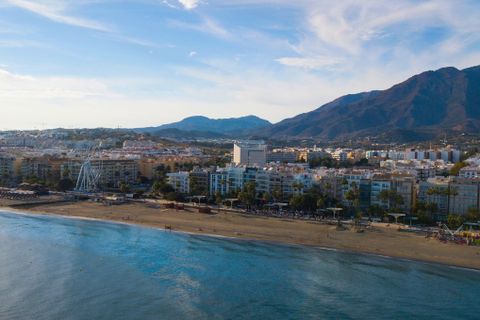 Villa i Estepona, Malaga, Estepona - € 2.900.000 | Ref: CRK157 - foto 31
