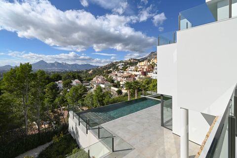 Villa a Altea, Alicante, Altea - € 2.350.000 | Ref: TAALT5015 - foto 14