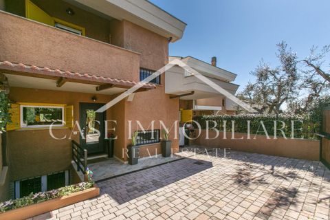 Villa a Sacrofano, Rome, Sacrofano - € 359.000 | Ref: SACROFANO MONTE LUMACHELLA VILLA CON PISCINA - foto 18
