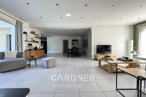Villa i Marseille, Bouches-du-Rhone, Marseille - € 660.000 | Ref: 85767836 - foto 1