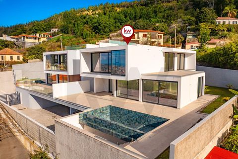 Byhus i Funchal, Madeira, Funchal - € 1.385.000 | Ref: KWPT-013844 - foto 1