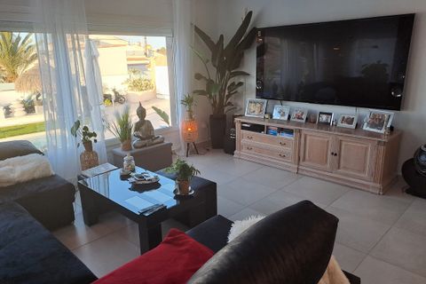 Villa in Ciudad Quesada, Alicante, Ciudad Quesada - € 685.000 | Ref: R-63386 - foto 10