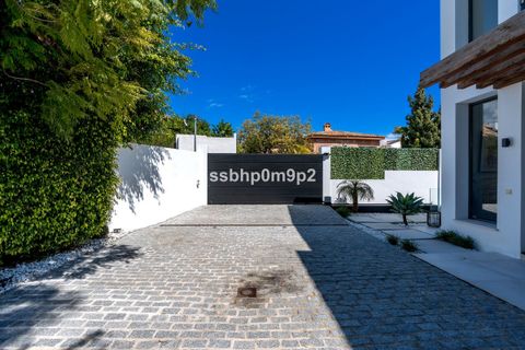 Villa a Estepona, Malaga, Estepona - € 1.900.000 | Ref: R5005288 - foto 28