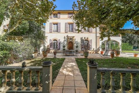 Villa a Aix-en-Provence, Bouches-du-Rhone - foto 1