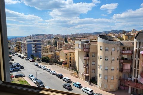 Lejlighed i Caltanissetta, Caltanissetta, Caltanissetta - € 77.000 | Ref: 1795046 - foto 1