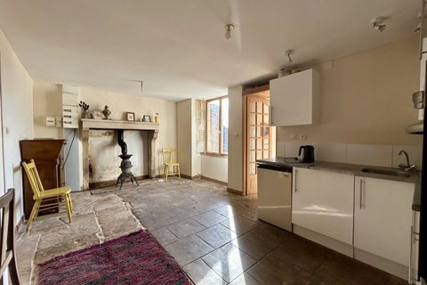 Landsbyhus i Pers, Deux-Sevres, Pers - € 69.500 | Ref: BVI80168 - foto 10