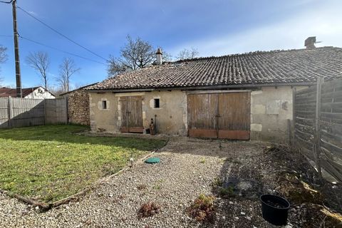 Landsbyhus i Pers, Deux-Sevres, Pers - € 69.500 | Ref: BVI80168 - foto 7
