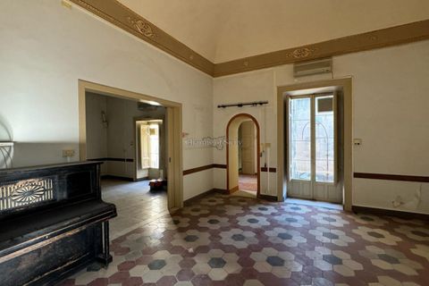 Villa a Modica, Ragusa, Modica - € 650.000 | Ref: L 2045 B - foto 11