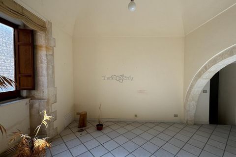 Villa a Modica, Ragusa, Modica - € 650.000 | Ref: L 2045 B - foto 32