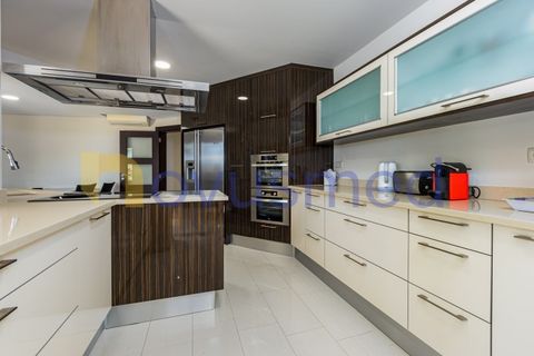 Villa i Albufeira, Faro, Albufeira - € 3.250.000 | Ref: V4-11 (PR-040) - foto 14