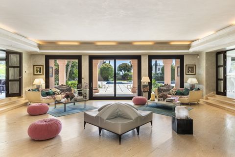 Villa i Estepona, Malaga, Estepona - € 13.500.000 | Ref: R112-09283 - foto 2