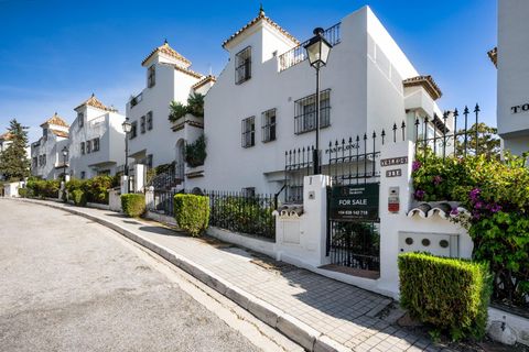 Rækkehus i Marbella, Malaga, Marbella - € 1.899.000 | Ref: TPG950/12190 - foto 2