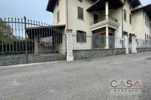 Villa a Pordenone, Pordenone, Pordenone - € 525.000 | Ref: 2288-072 - foto 3