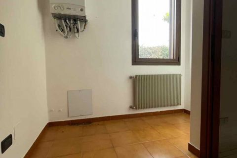 Villa a Pordenone, Pordenone, Pordenone - € 525.000 | Ref: 2288-072 - foto 12
