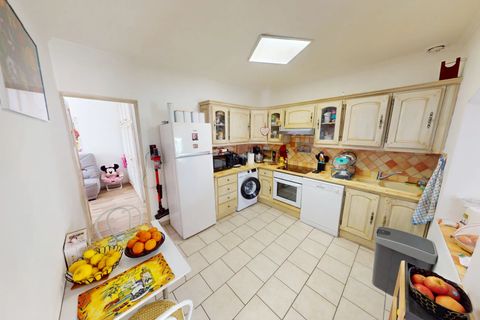 Villa a Carros, Alpes-Maritimes, Carros - € 1.239.500 | Ref: 85653543 - foto 28