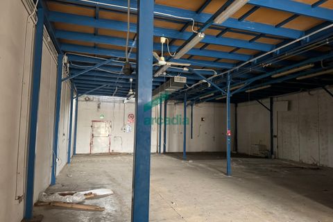L'establiment comercial a Bitonto, Bari, Bitonto - € 1.050/mes | Ref: 11477/2021 - foto 4