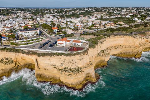 Villa i Lagoa, Faro, Lagoa - € 1.950.000 | Ref: KAT48 - foto 32
