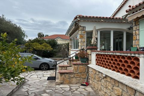 Villa i Antibes, Alpes-Maritimes, Antibes - € 1.995.000 | Ref: HH-15743467 - foto 6