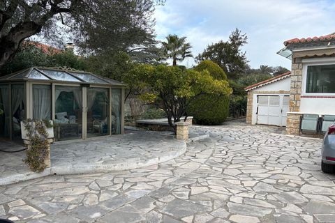 Villa i Antibes, Alpes-Maritimes, Antibes - € 1.995.000 | Ref: HH-15743467 - foto 7