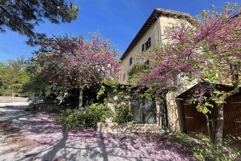 Farm hus i Gubbio, Perugia, Gubbio - € 1.450.000 | Ref: AZ204 - foto 1