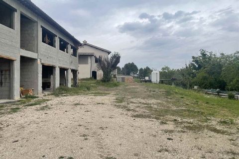 Farm i Spoleto, Perugia, Spoleto - € 1.300.000 | Ref: AZ202 - foto 2